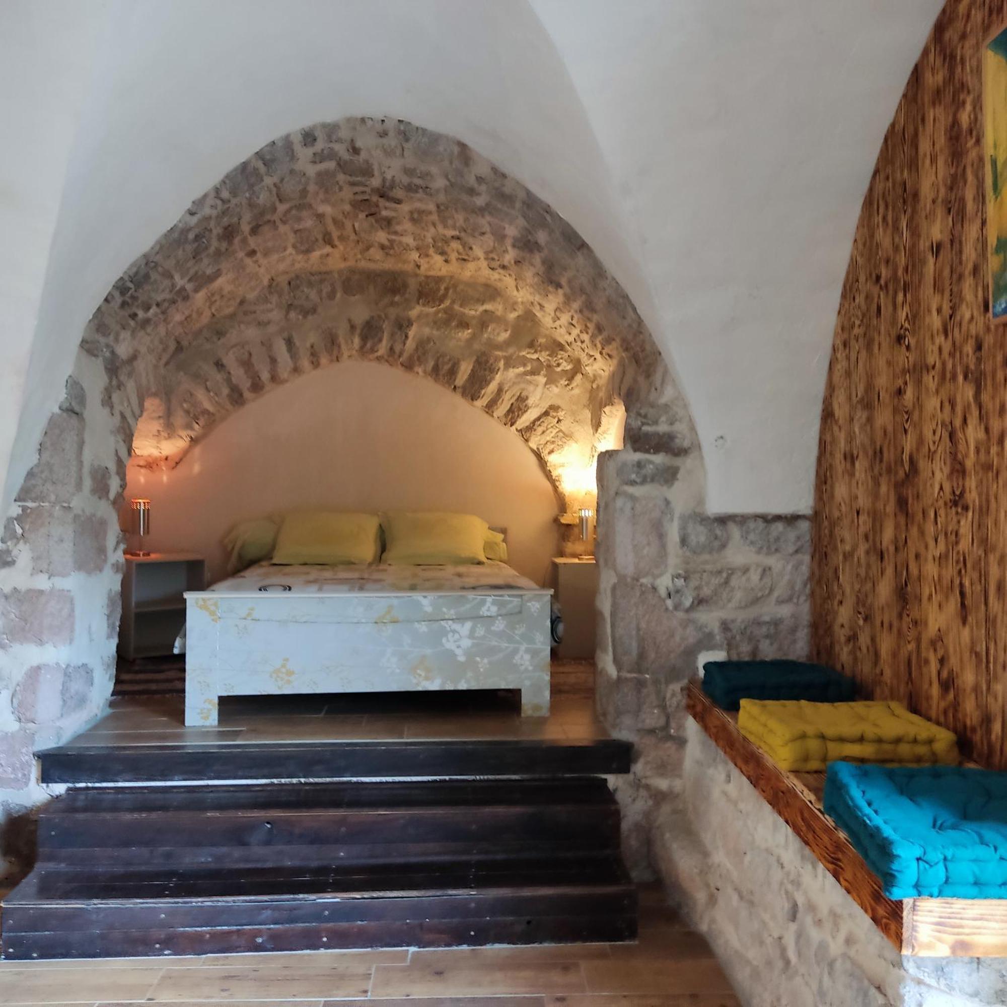 Maison Pierre Et Voute Au Coeur Du Village Balazuc Exteriér fotografie