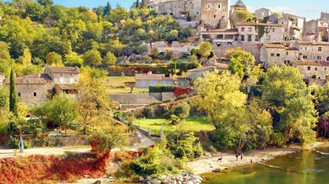 Maison Pierre Et Voute Au Coeur Du Village Balazuc Exteriér fotografie